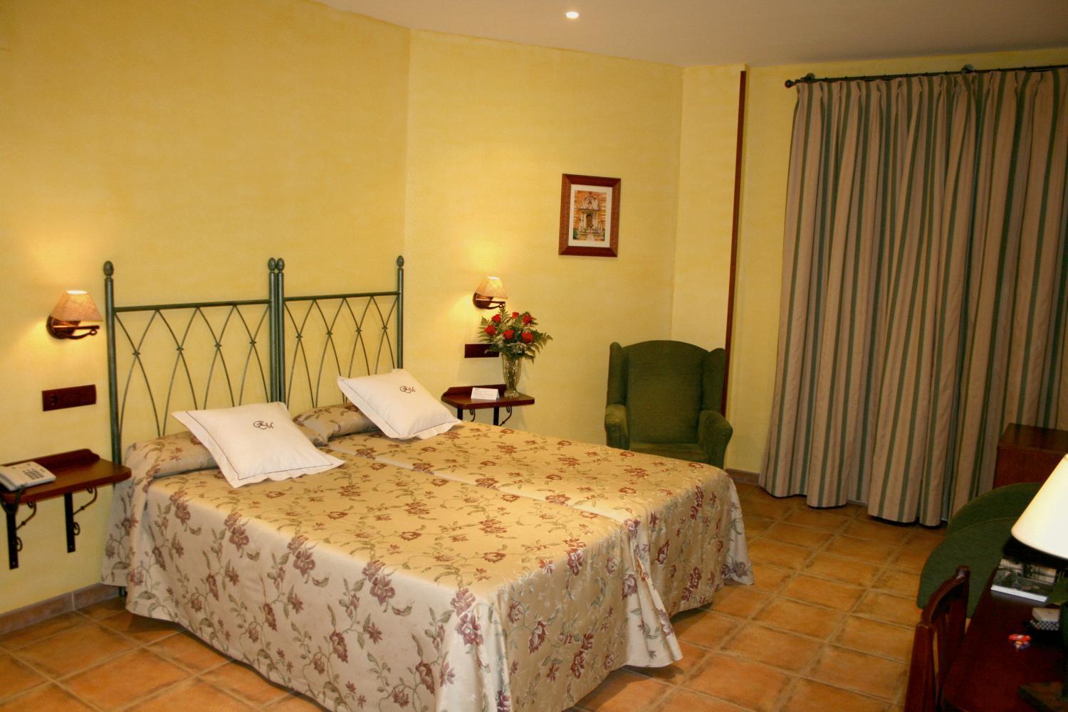 Hospedium Hotel Retiro Del Maestre Almagro Bagian luar foto