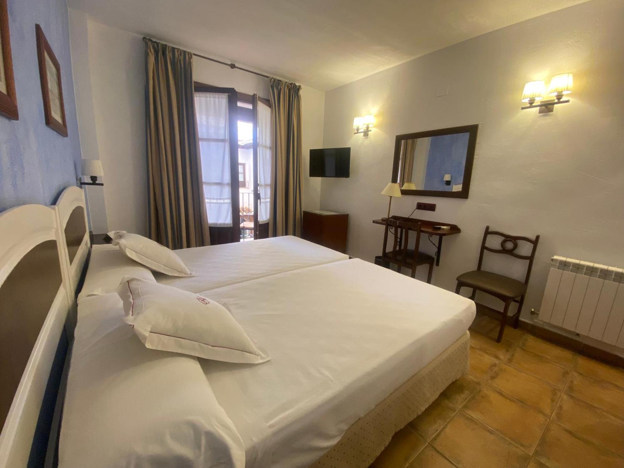 Hospedium Hotel Retiro Del Maestre Almagro Bagian luar foto
