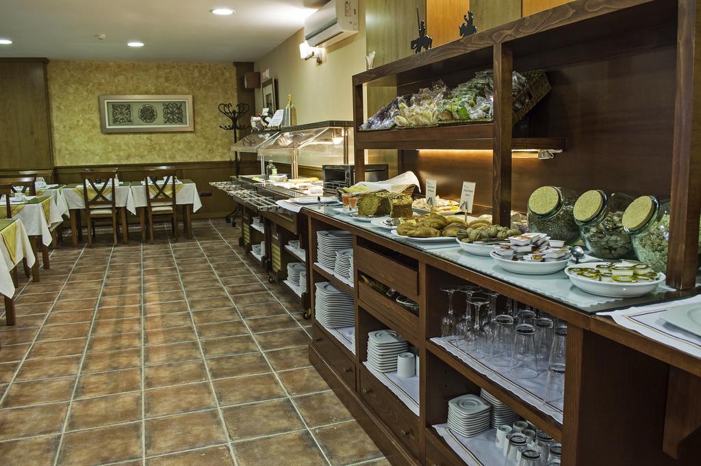 Hospedium Hotel Retiro Del Maestre Almagro Bagian luar foto